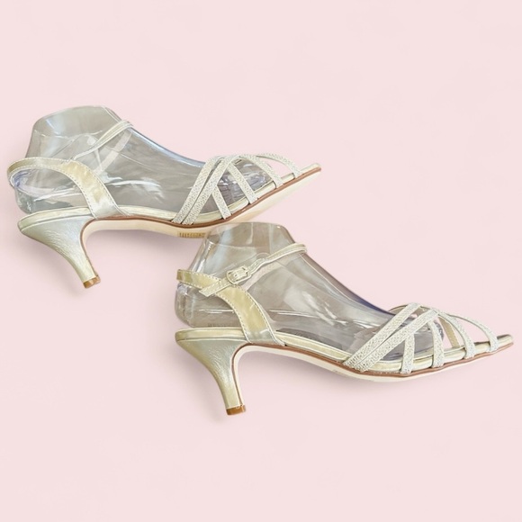 Touch Ups by Benjamin Walk Amara Sandals – Champagne – Size 10.5W – NWT - Picture 3 of 9